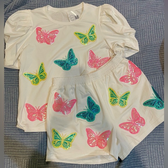 Tops - Colorful Butterfly Sequin Top and Shorts Set boutique size Large